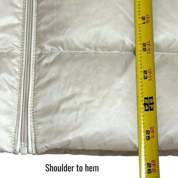 Uniqlo Ultra Light Down Ivory Puffer Vest Outdoors Mountains Hiking Camping L - Picture 13 of 13